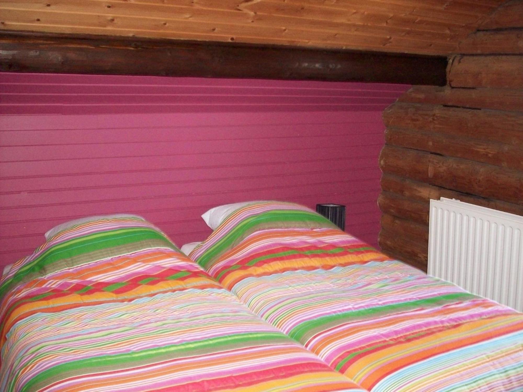 Open Wooden Chalet Built Against A Hill Francorchamps Dış mekan fotoğraf
